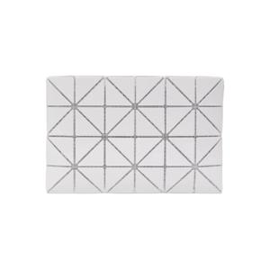 바오바오 파우치 오프 화이트 루센트 원톤 파우치 252730F045002