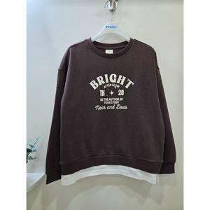 [에꼴리에]브라운 레이어드 맨투맨티 25QT455_OD