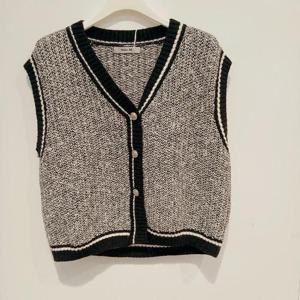 스튜디오Ag HC40 펄조끼 M2413VT03