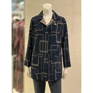 벨리시앙 세이브존01 기하학 패턴 플리츠 앙상블 재킷(2color) TJ4302