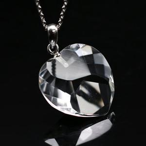 백수정 원석 실버 하트 펜던트