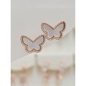 볼라레 세이브존03 볼라레 그라티아 자개 나비 은침귀걸이 AGSSS1709A