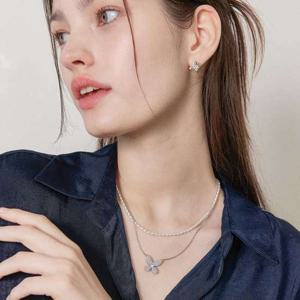 제이로렌 화이트큐빅 나비 실버 목걸이 N01189