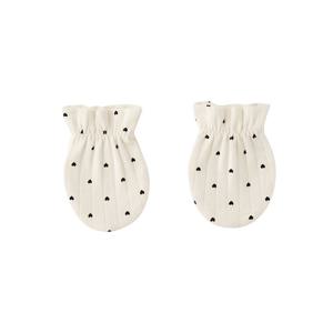 밍크뮤 [BK] 쁘띠하트JQD손싸개 35A70-008-04