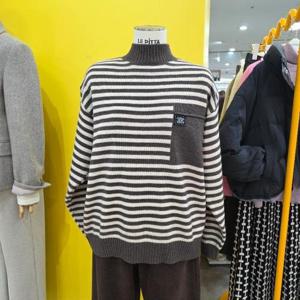 르피타 DP01 반목스트라이프니트 L254BSWC52