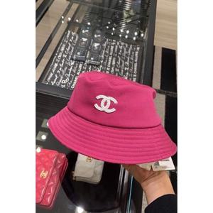 샤넬 23SS CC 펄 버킷 햇 푸시아 AA8956