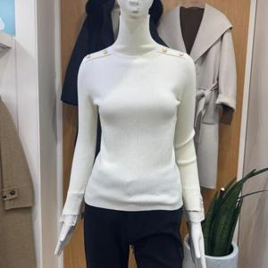 클리지 DP01 금장 포인트 레이스 폴라 니트 CQ1WKP03