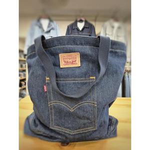 리바이스  남여공용 백 포켓 토트백 D5440-0002