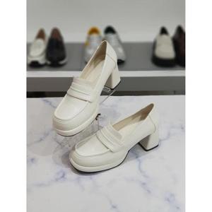 한슈 세이브존03 베리 모던 미들 펌프스힐 7cm AGHS643004bsA