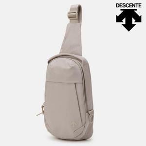 [데상트]데상트 로고 슬링백 SP323DBG71BEG0 가방 스포츠