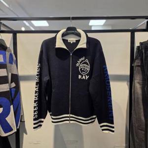 엠할리데이 HC21 레이 캐릭터 하이넥 집업 MQ5SU509