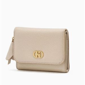 [헤지스ACC][NEW H] 베이지 H장식 소가죽 지퍼 반지갑 HIWA6E661I2