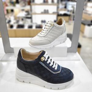 [탠디]BY탠디 여성키높이 밴딩끈스니커즈X24009EFDSBF