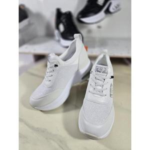 리바디 세이브존07 에어창운동화 7. 5cm 2025RV1003