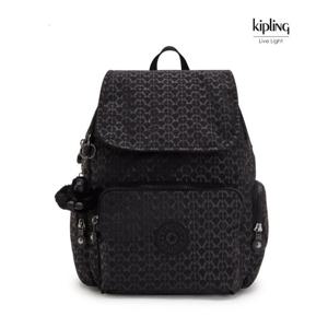 [키플링]키플링 13리터 데일리 백팩  시티집 S 시그니처 엠보  KPCBA19 SIEB