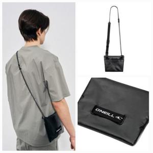 오닐(N-1) MG01 남성 여성 공용 타포린소재와 방수지퍼사용 피코 크로스백OMBAN1152