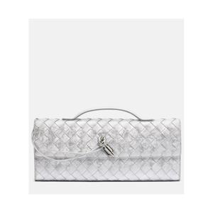 보테가베네타 Andiamo 인트레치아토 스몰 메탈릭 레더 클러치 P01118344