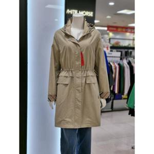 화이트호스 세이브존05 체크 배색 트렌치 코트 A41809