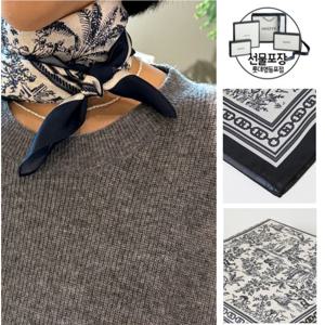 [헤지스]Toile de Jouy 네이비 사각 실크 스카프HISC4E301N2