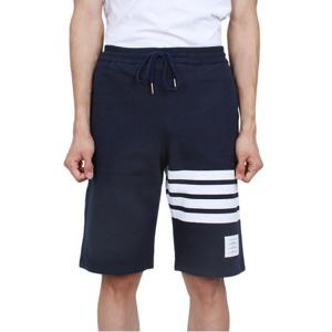 [톰브라운] 사선 스트라이프 숏팬츠 (MJQ012H 00535 461)