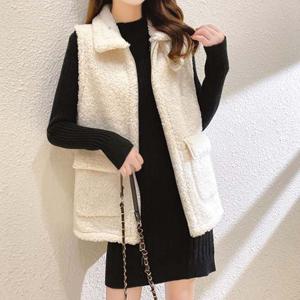 털조끼 여자 보송보송 가벼운 쁘띠 베스트 겨울 쪼끼
