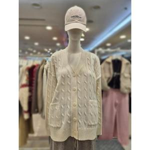 부루앤쥬디 세이브존03 부루앤쥬디 오버 꽈배기 브이 가디건 AGBBRCCD110PA