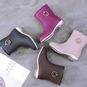 직장인 레인 슈즈 장화 출근길 비올때 고무 신발