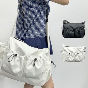 크로스백 빅사이즈 수납 스트링포켓 데일리 여성가방