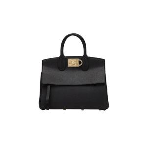 페라가모 스몰 스튜디오 백 블랙 21H159-718293