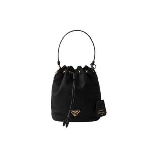 프라다 리에디션 1978 리나일론 미니백 블랙 1BE067-RV44-F0002