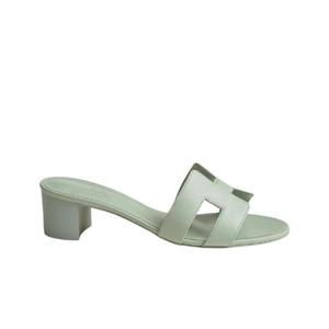 에르메스 오아시스 샌들 카프스킨   베르 도으 H141146Z6A