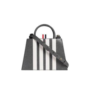 톰브라운 페블 그레인 레더 사선 미니 트라페즈 토트백 다크 그레이 UAG082A-00198-025