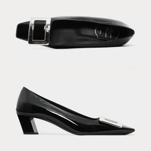 로저비비에 26SS 레더 펌프스 여성 슈즈 RVW00600920D1PB999