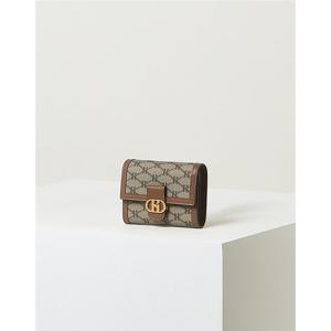 [헤지스ACC]HIWA2F879W1_ [22FW] 브라운 로고패턴 가죽 반지갑