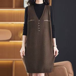 딥브이넥 민소매 니트원피스_BJ3OP003