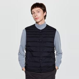 헤지스  25FW  남성 경량 다운 패딩 베스트 HZJU5D405BK