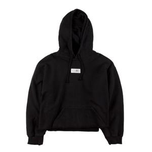 [라이크어스타] 25SS MM6 메종 마르지엘라 MM6 패치 밑단 컷 후드티셔츠 S52GU0235 M25012 899