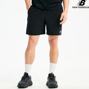뉴발란스 NBNVE2P051-BK 러닝 4.5부 숏팬츠 남성 반바지