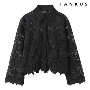 [탱커스]배색 카라 레이스 시스루 긴팔 블라우스 (TY1BL002L0)