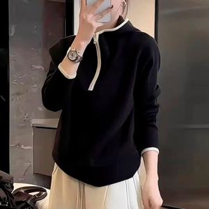 라인 반집업 후드 티셔츠_BK1LT002