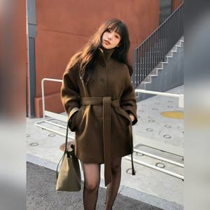 [올리브데올리브] 올리브데올리브 하이넥 부클 하프코트 OW5WHA560