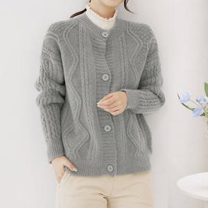 [모리스커밍홈] 울 꽈배기 버튼 니트 가디건_M2602CD601A