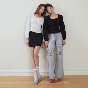 [에고이스트][BL] 스퀘어넥 러플 볼륨 긴팔 블라우스 ES2OBL02