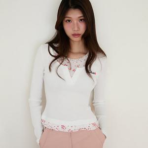 [에고이스트][BLUE LABEL] 플라워 레이어드 러플 긴팔 티셔츠 ES2OTL06