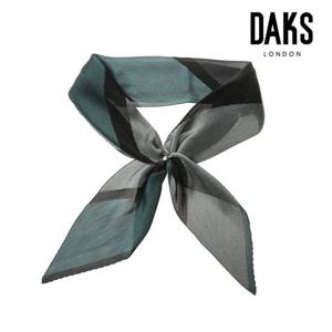 닥스 플리츠 스카프 FKD061 388639