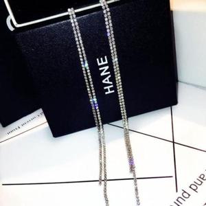 패션귀걸이 투라인 샤이닝 롱귀걸이-화이트OC