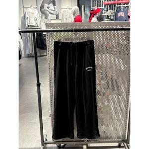 뉴발란스 FG 원턱 와이드 팬츠 공용 BB NBMLGCO143 19