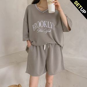 [한정수량] [올리비에스클로젯] [SET]브루클린 스트라이프 브이넥 셋업_O2505SE047B