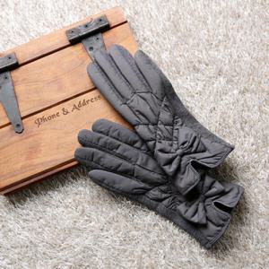 아트박스/더로라 여성용 스마트폰장갑 - 큐트 리본패딩G603