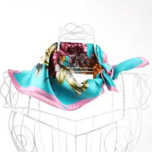 아트박스/더로라 실크  쁘띠 스카프 -19도 칼라 꽃 S455